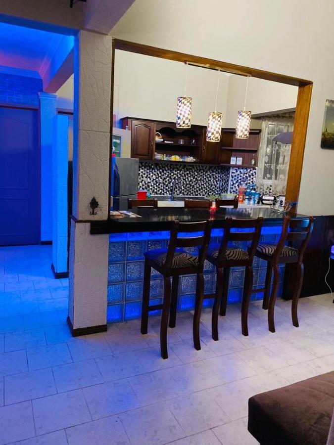 Cosy Flat Beachfront Flic en Flac Экстерьер фото